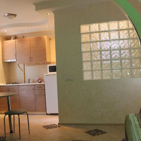 Comfortable Apartments Krivoy Rog Exterior foto